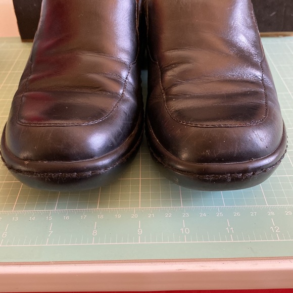 Naturalizer shoes - women’s size 7M black mules - Picture 2 of 7